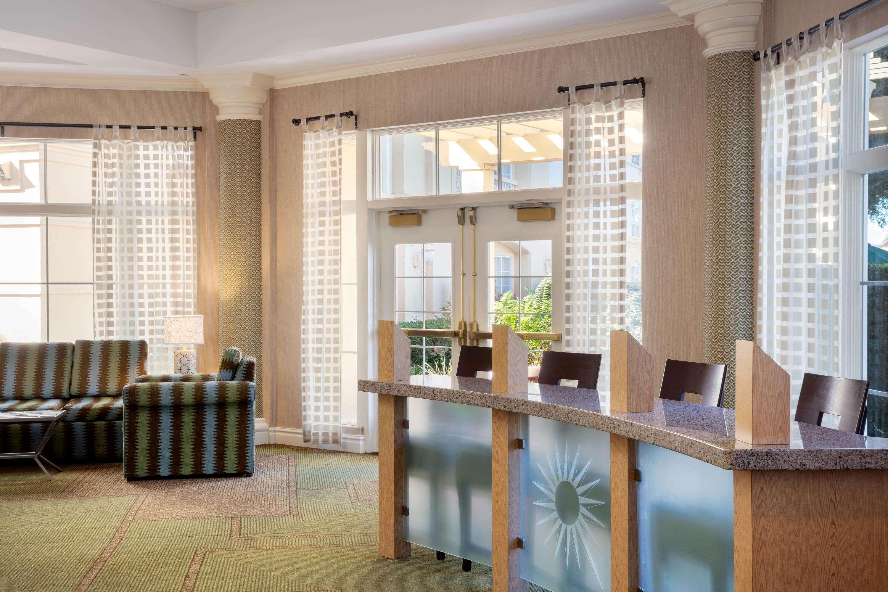 La Quinta And By Wyndham, 3*