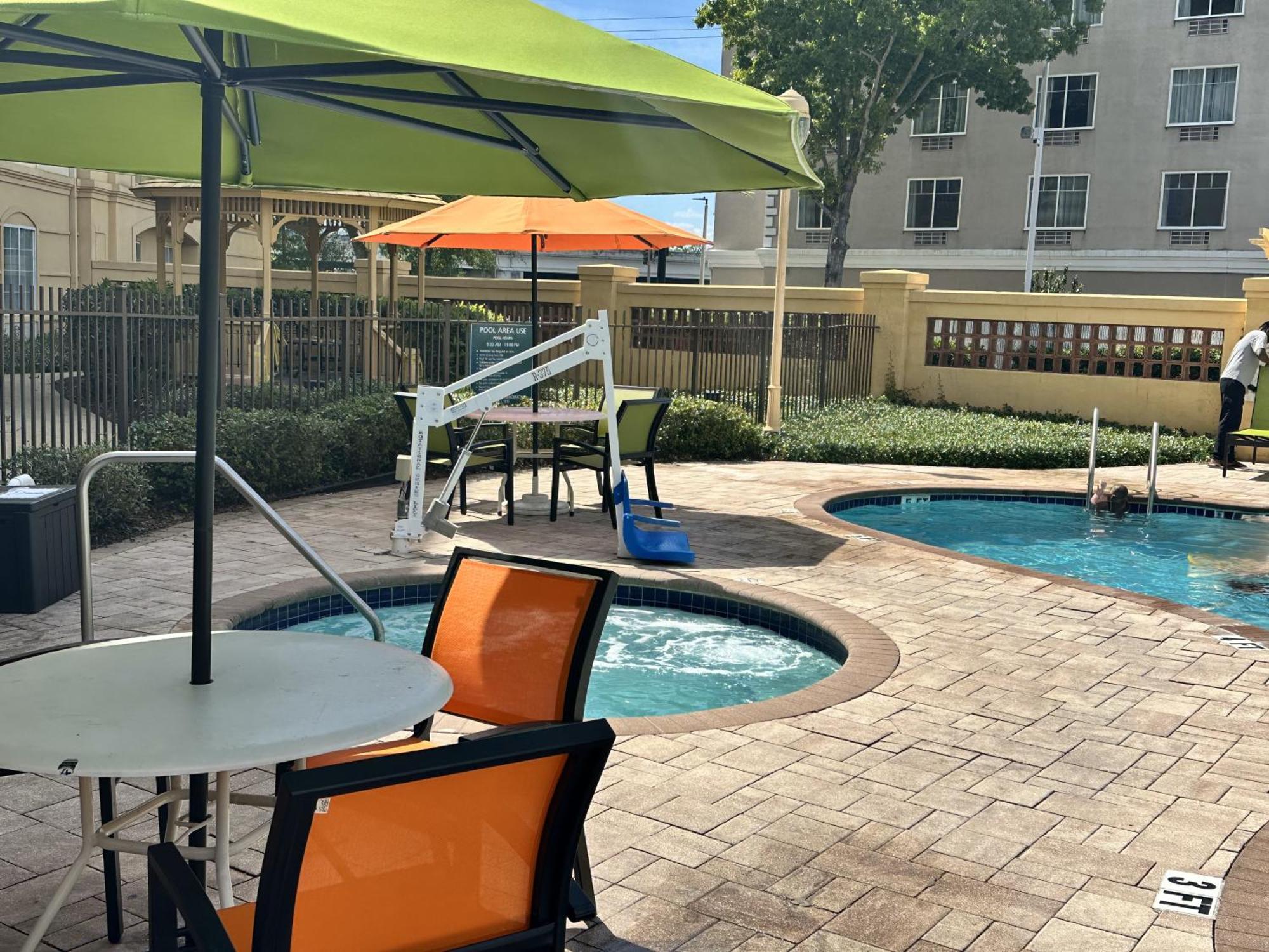 Hotel La Quinta And By Wyndham,