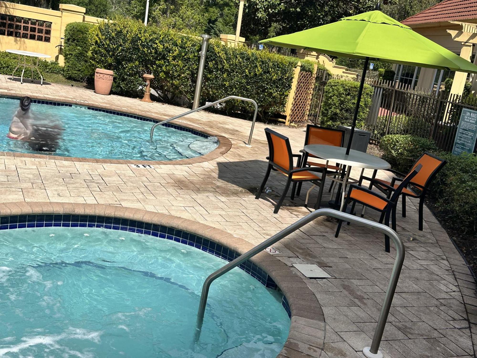 La Quinta And By Wyndham, 3*